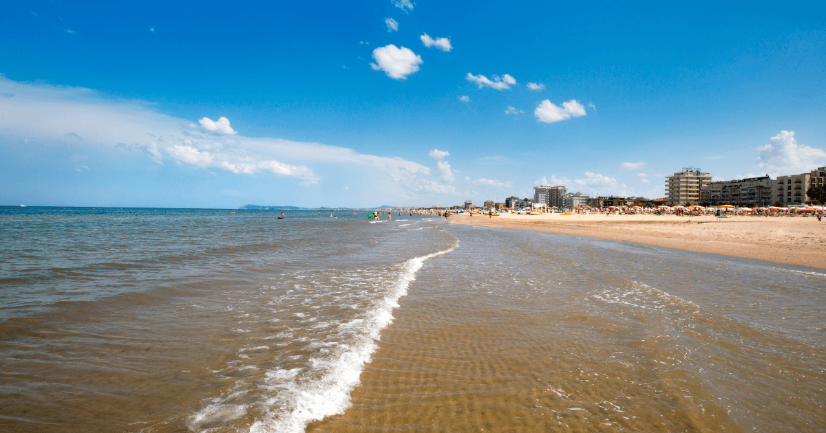 Copertina: Pasqua a Rimini